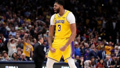 开云官方网-戴维斯伤势恢复顺利 湖人全明星前有望杀回前10？