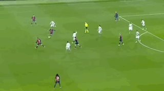 1736985977624043722.gif
